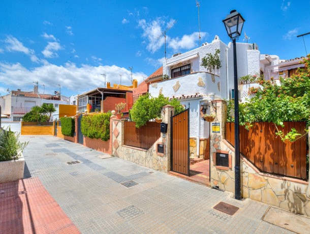Townhouse for sale in Coín, Marbella