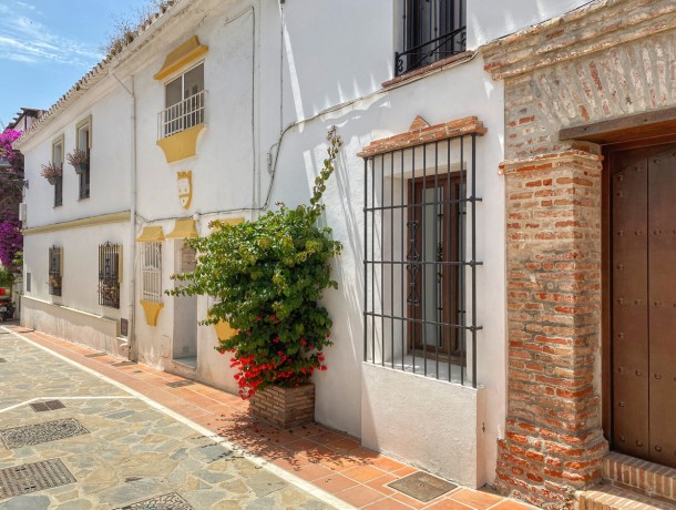 Townhouse for sale in Marbella, Marbella