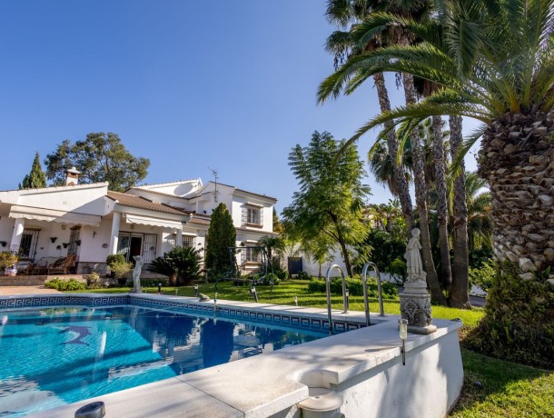 Villa for sale in Alhaurín el Grande, Marbella