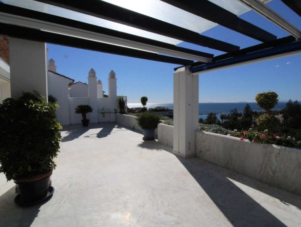 Apartment for sale in Puerto Banús, Marbella