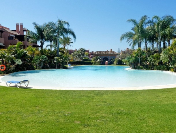 Apartment for sale in Guadalmina Baja, Marbella