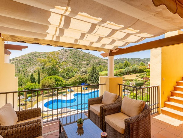 Apartment for sale in Los Arqueros, Marbella