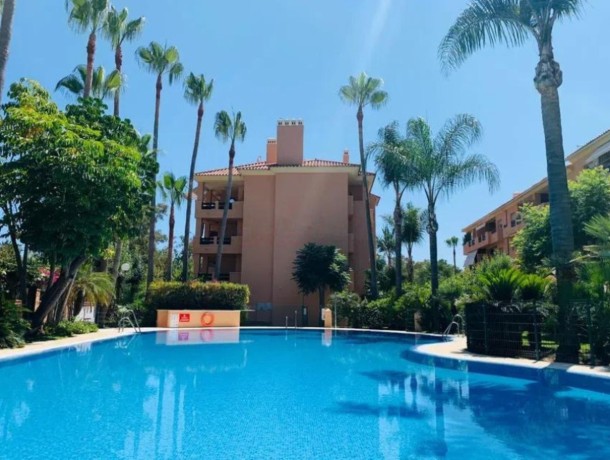 Apartment for sale in Cabopino, Marbella