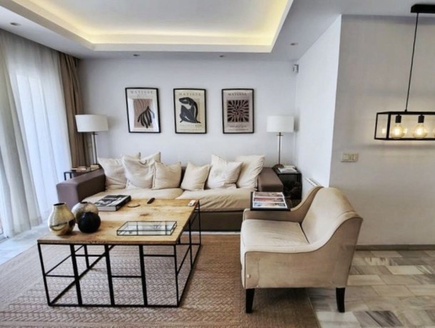 Apartment for sale in Nueva Andalucía, Marbella