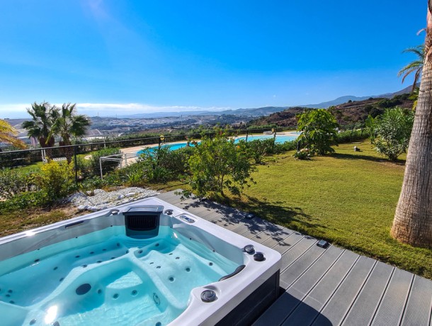 Apartment for sale in Estepona, Marbella