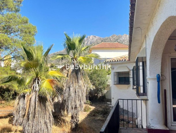 Villa for sale in Marbella, Marbella
