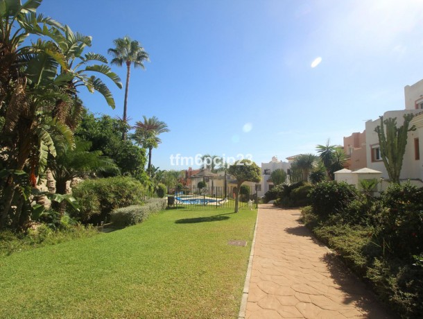 Apartment for sale in Casares Playa, Marbella