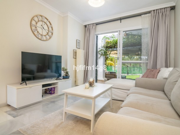 Apartment for sale in Nueva Andalucía, Marbella