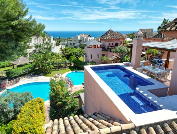 Townhouse for sale in The Golden Mile, Marbella