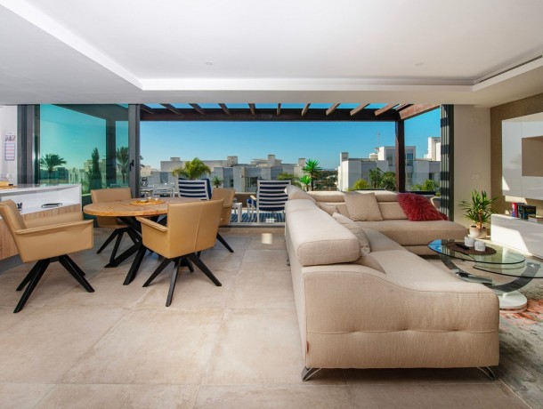 Apartment for sale in Cancelada, Marbella