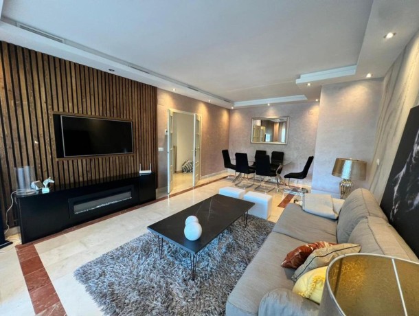 Apartment for sale in Nueva Andalucía, Marbella