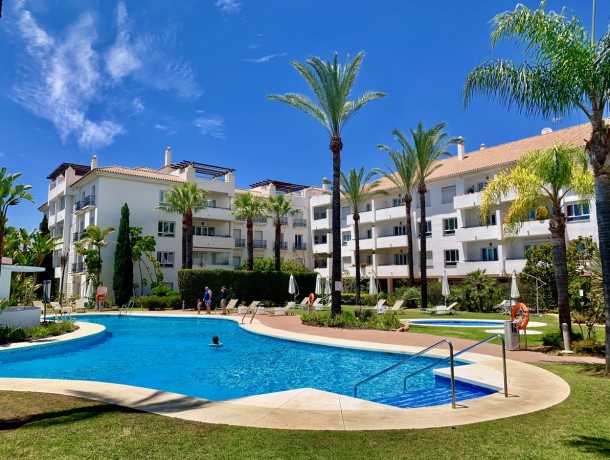 Apartment for sale in Puerto Banús, Marbella