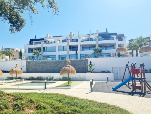 Apartment for sale in Cabopino, Marbella