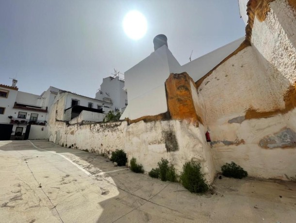 Plot for sale in Monda, Marbella