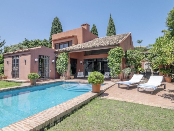 Villa for sale in Marbella, Marbella