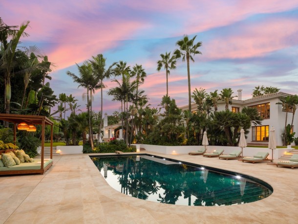 Villa for sale in Marbella, Marbella
