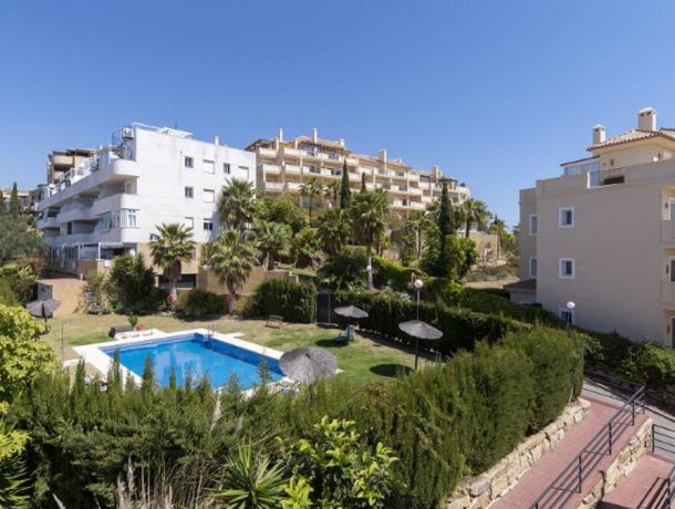 Apartment for sale in Riviera del Sol, Marbella