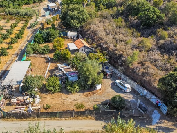 Plot for sale in El Padron, Marbella