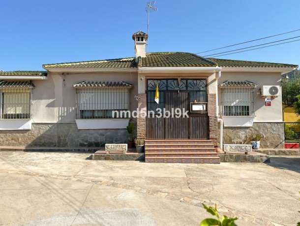 Villa for sale in Alhaurín de la Torre, Marbella