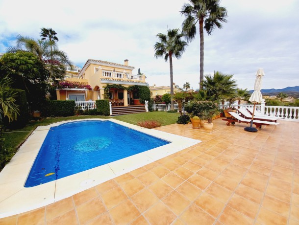 Villa for sale in La Cala, Marbella