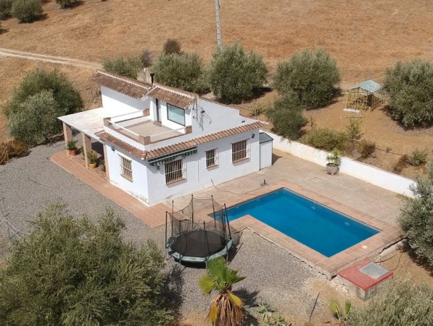 Villa for sale in Coín, Marbella