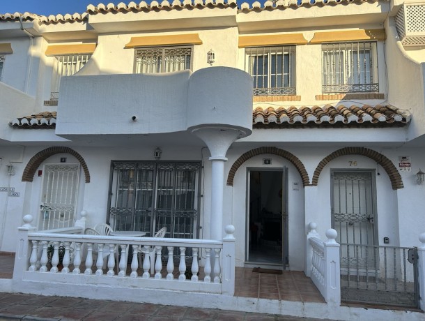 Townhouse for sale in La Cala de Mijas, Marbella