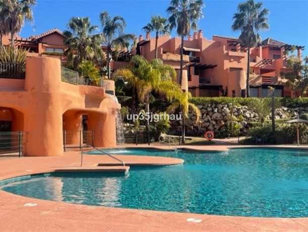 Apartment for sale in Estepona, Marbella