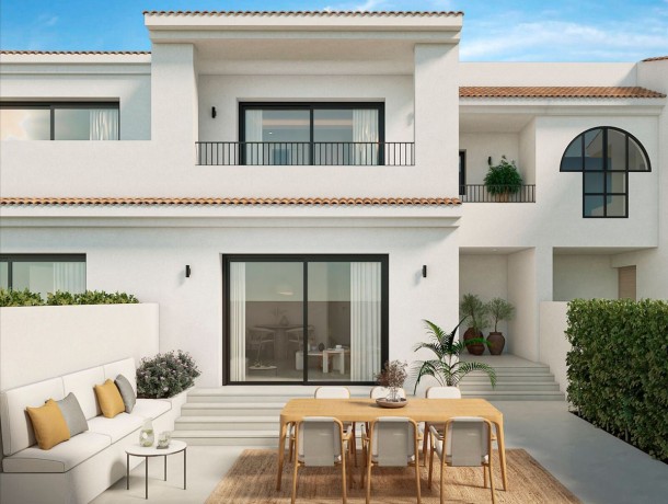 Townhouse for sale in San Pedro de Alcántara, Marbella