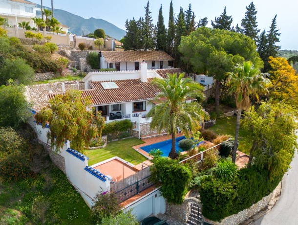 Villa for sale in Mijas, Marbella
