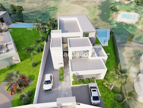 Plot for sale in Nueva Andalucía, Marbella