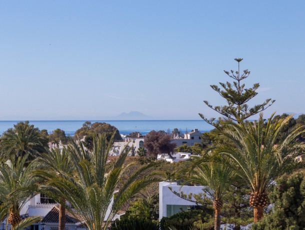 Apartment for sale in Nueva Andalucía, Marbella