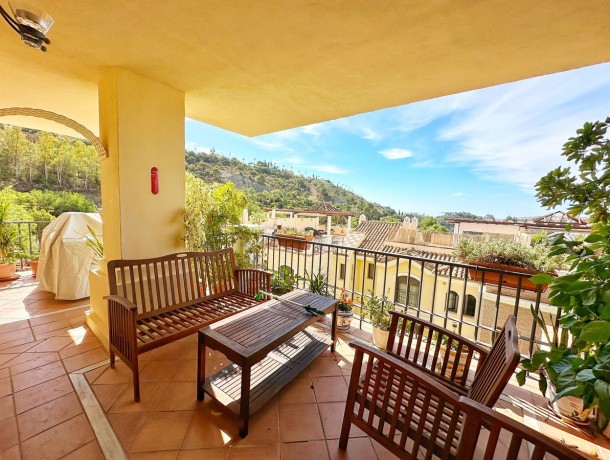 Apartment for sale in Los Arqueros, Marbella