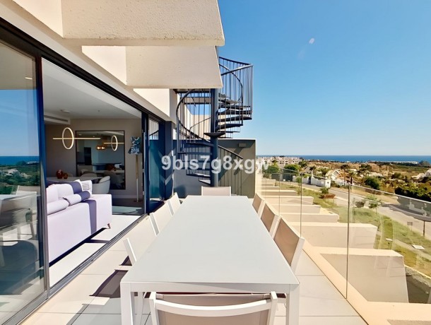 Apartment for sale in New Golden Mile, Marbella