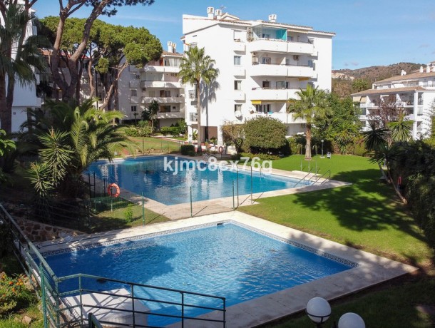 Apartment for sale in Calahonda, Marbella
