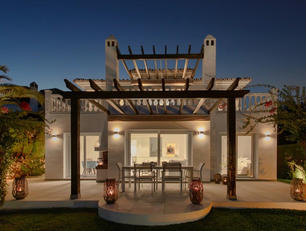 Villa for sale in Calahonda, Marbella