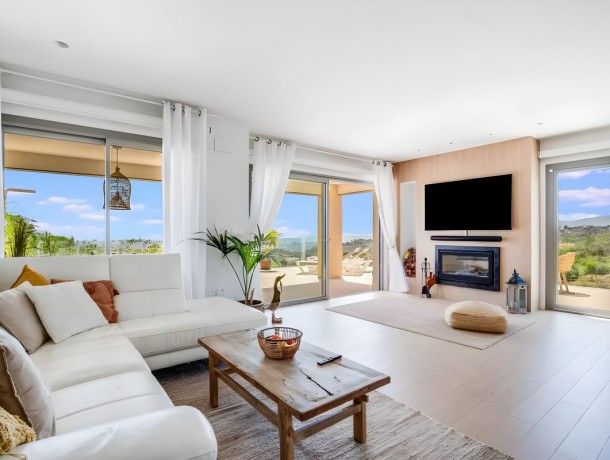 Townhouse for sale in Mijas, Marbella