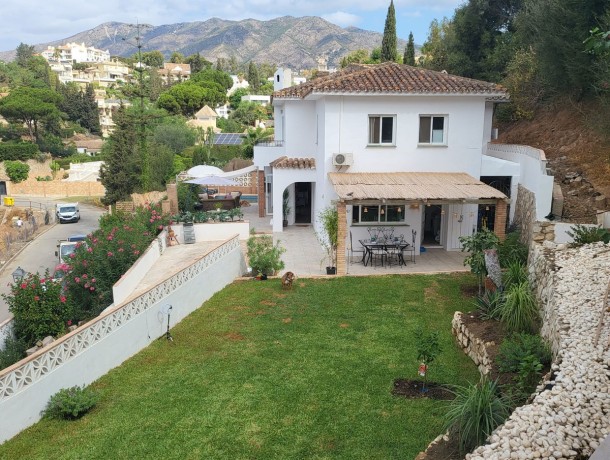 Villa for sale in Mijas, Marbella