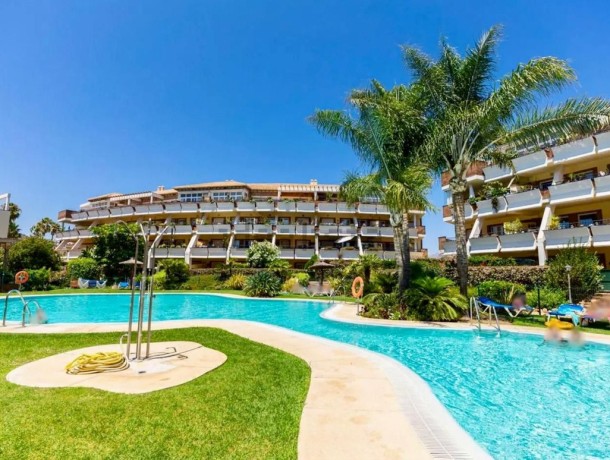 Apartment for sale in Riviera del Sol, Marbella