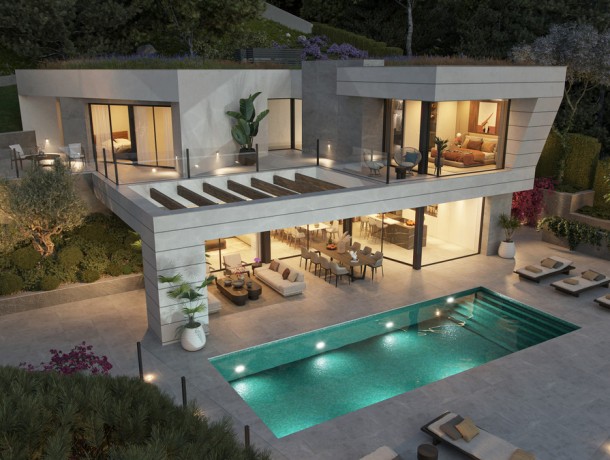 Villa for sale in Pinares de San Antón, Marbella