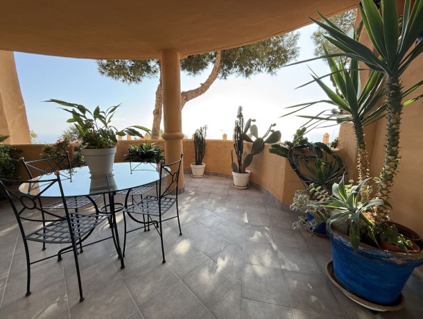 Apartment for sale in Calahonda, Marbella