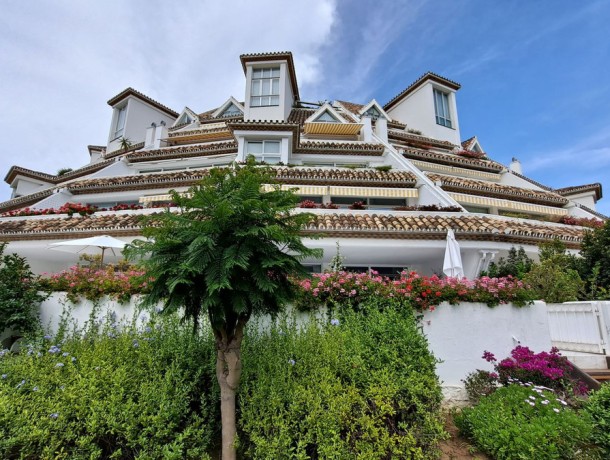 Apartment for sale in Miraflores, Marbella