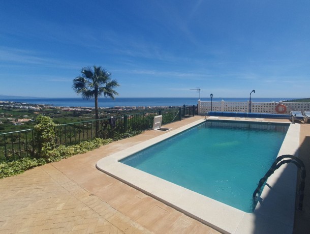 Townhouse for sale in Manilva, Marbella