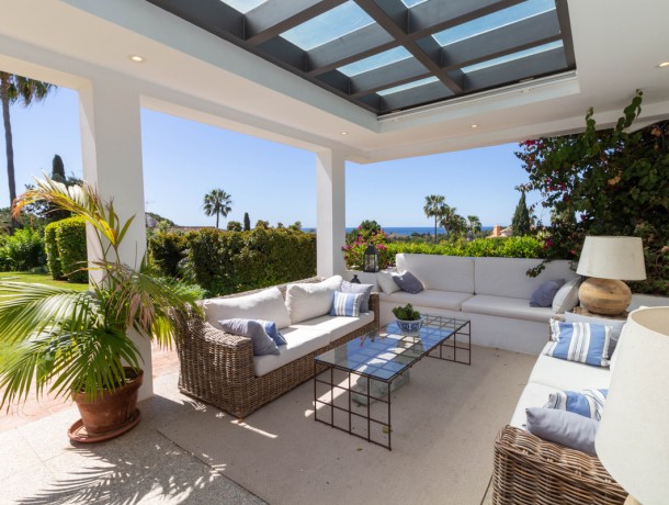 Villa for sale in Hacienda Las Chapas, Marbella
