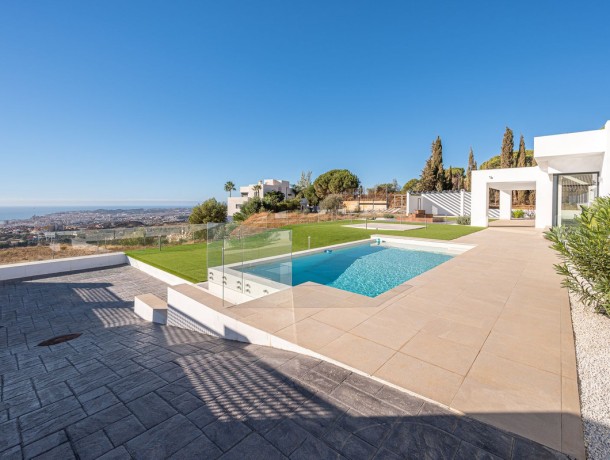 Villa for sale in Mijas, Marbella