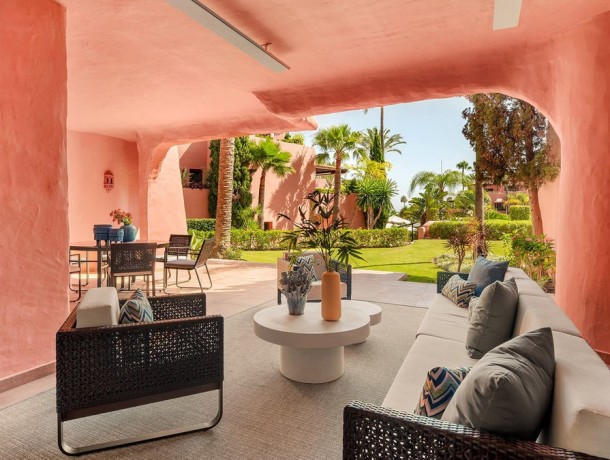 Apartment for sale in New Golden Mile, Marbella
