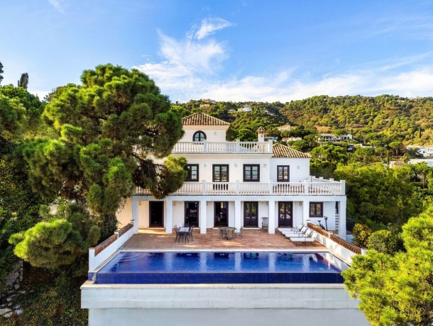 Villa for sale in Benahavís, Marbella