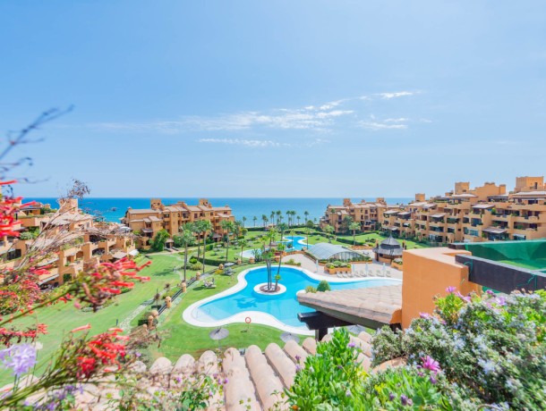 Apartment for sale in Estepona, Marbella