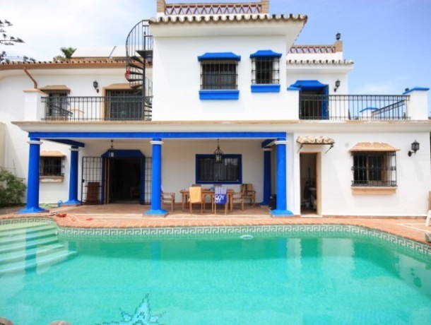 Villa for sale in Marbella, Marbella
