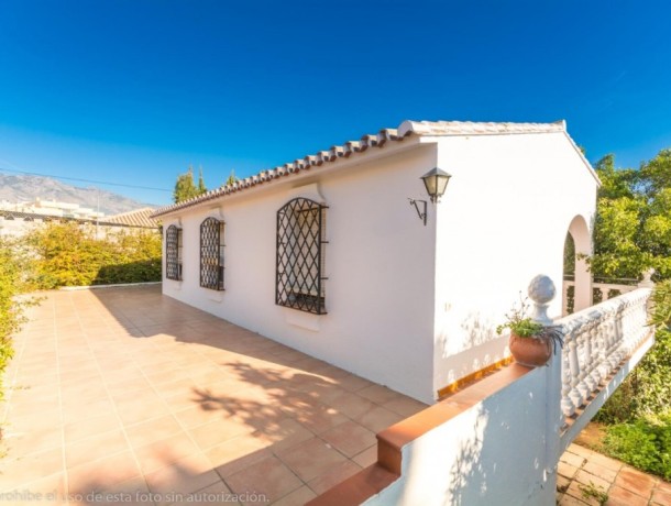 Villa for sale in Mijas Costa, Marbella