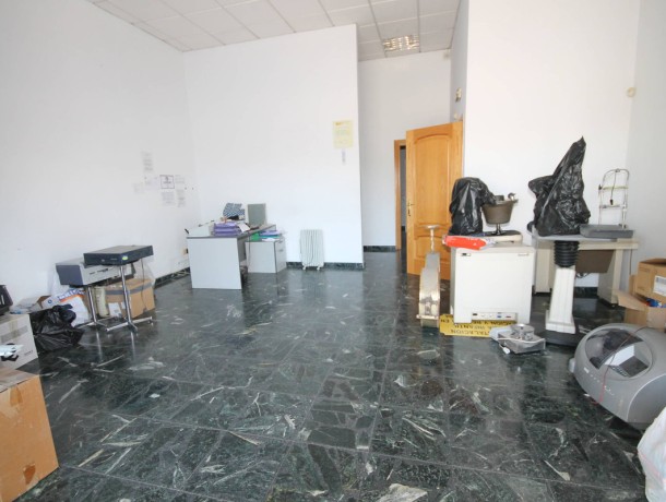 Commercial for sale in Teatinos, Marbella